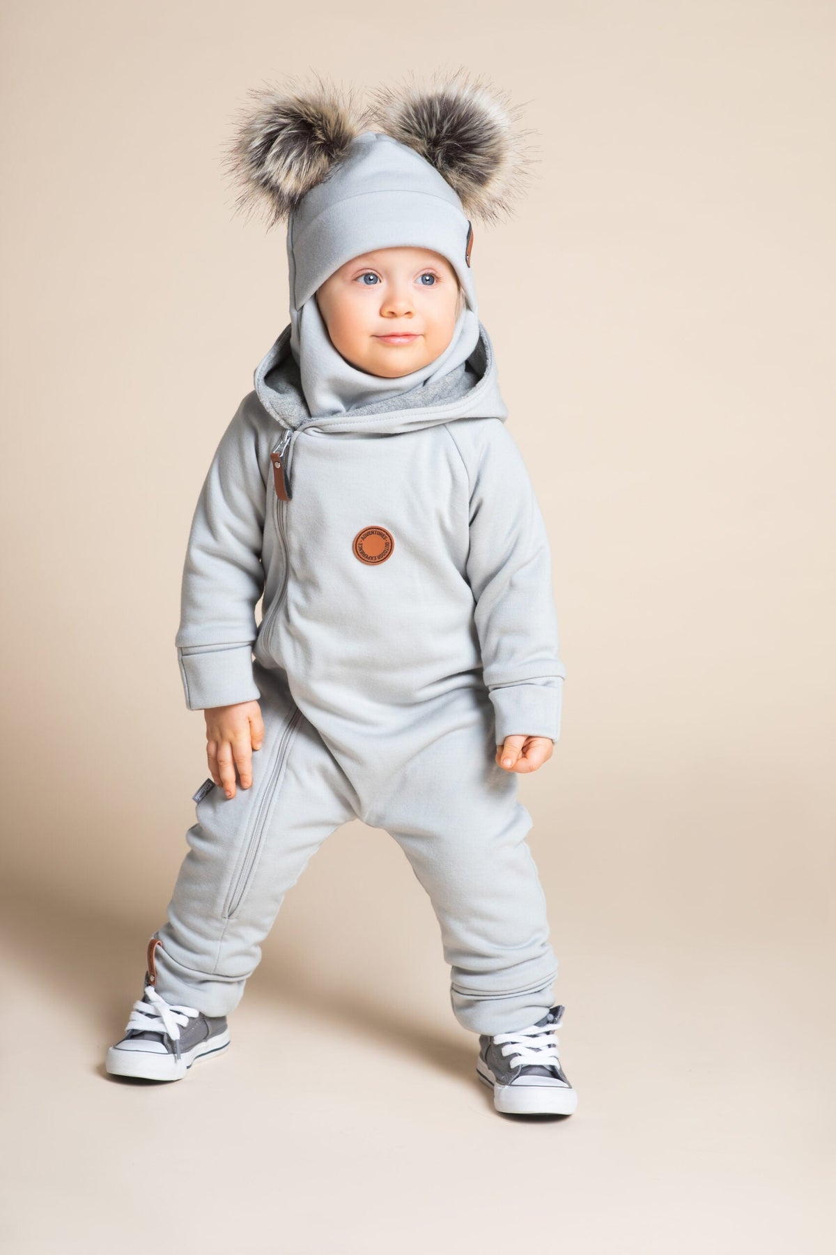 Lasten jumpsuitit ja väliasut