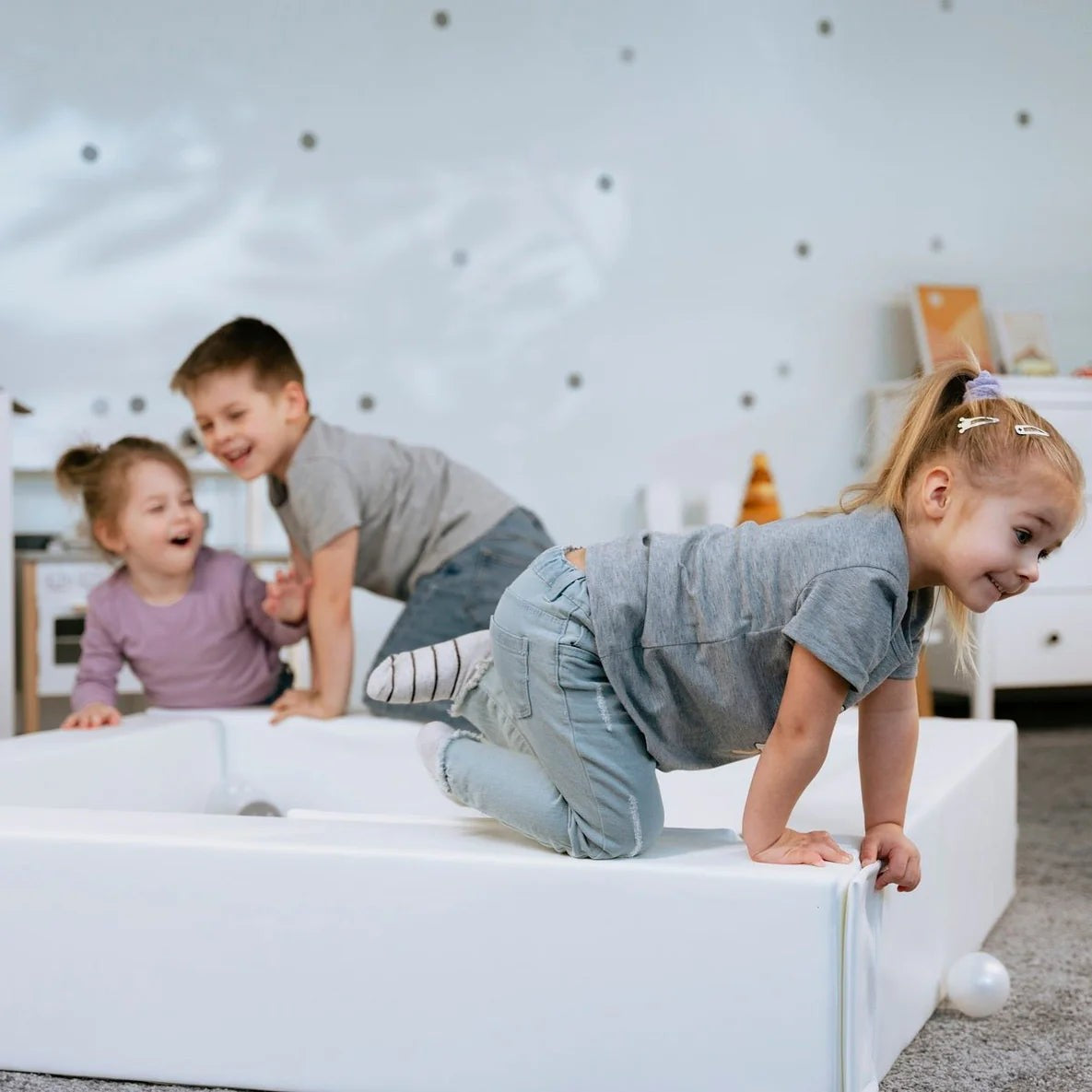 Iglu Soft Play pallomeri - Valkoinen