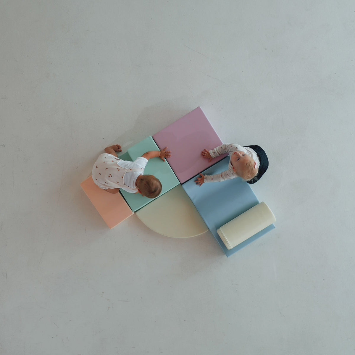 Soft Play, 6 leikkimoduulia - Vaalea pastelli