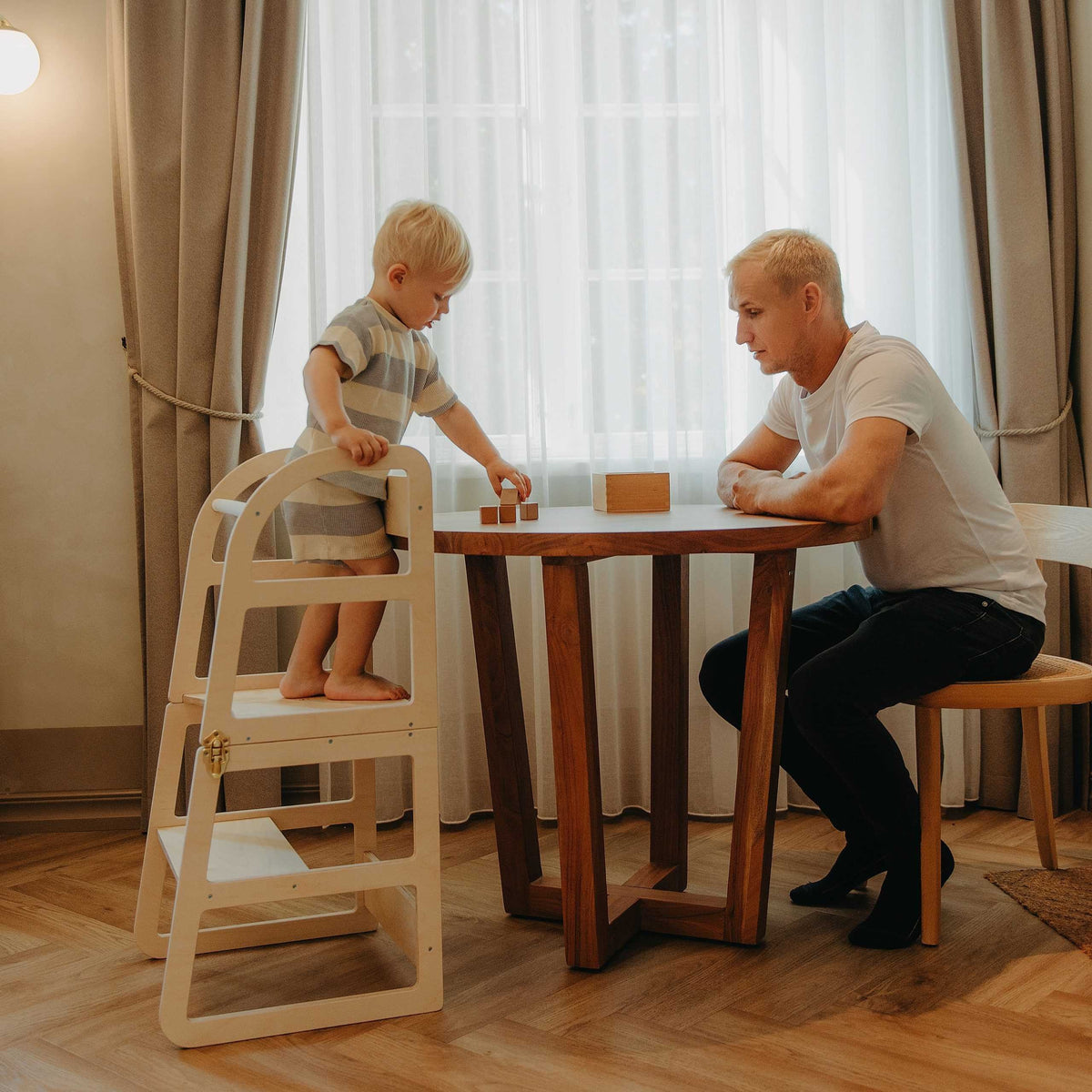 leg&go lasten_apujakkara_keittiötorni puinen