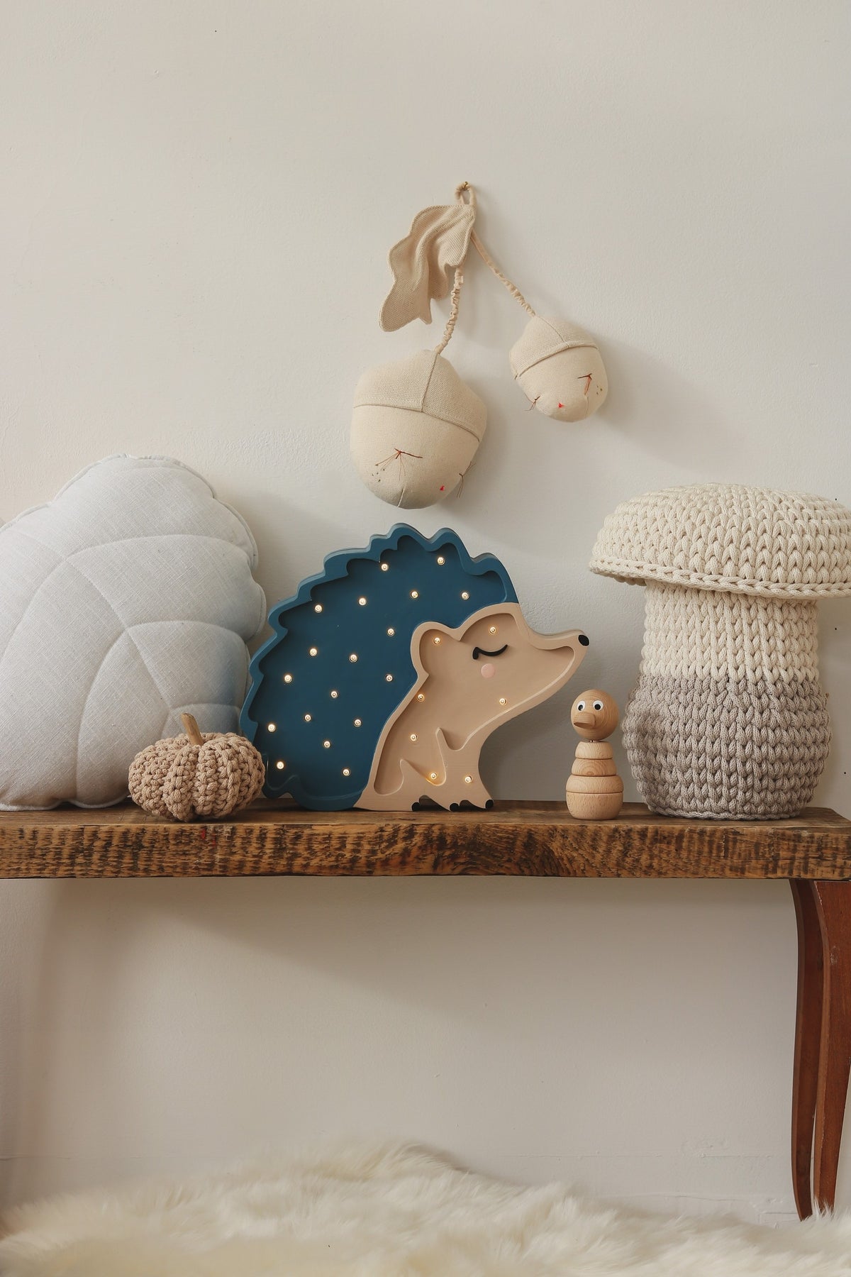 Lasten yövalo Siili Little Lights Hedgehog Lamp