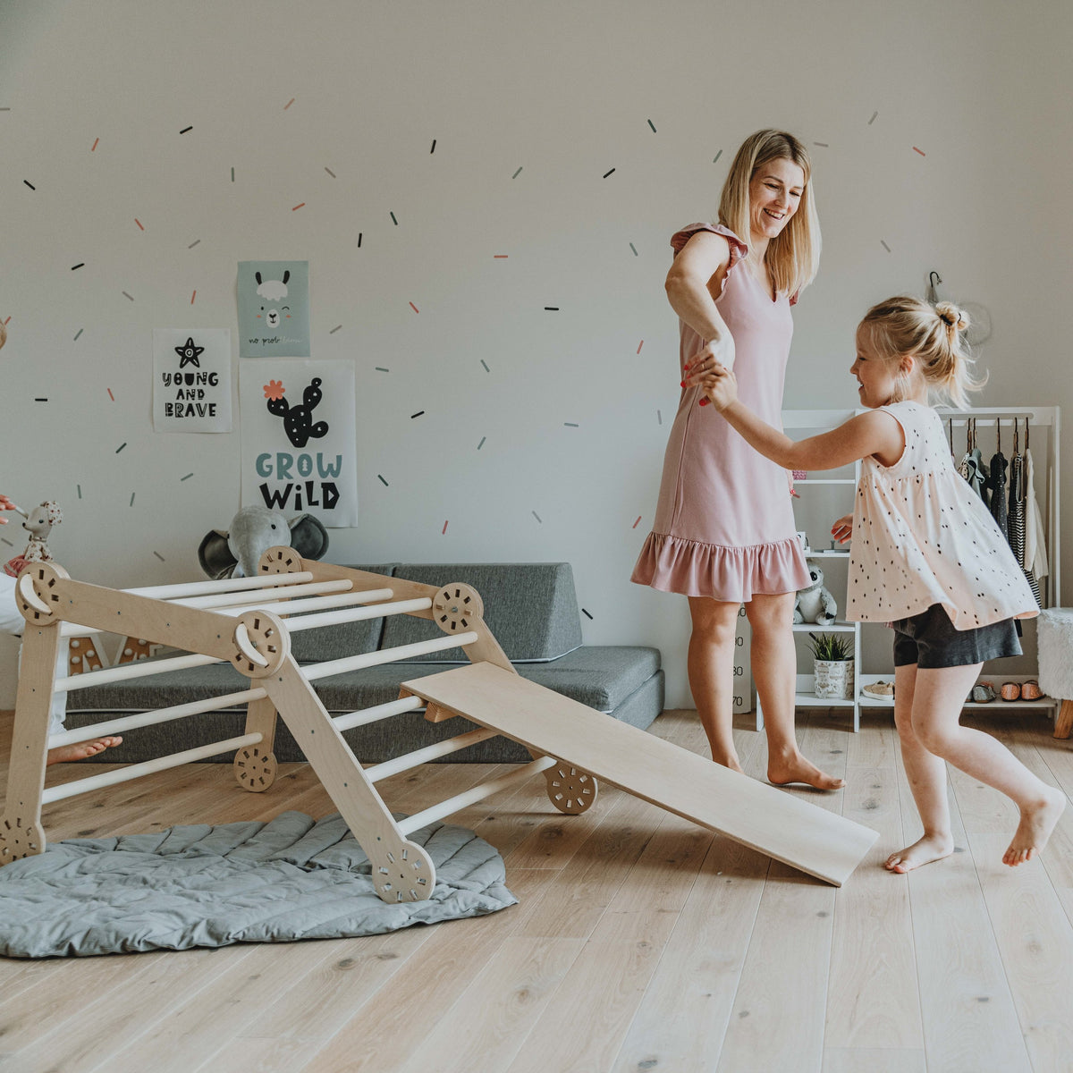 muunneltavat kiipeilytikkaat rampilla