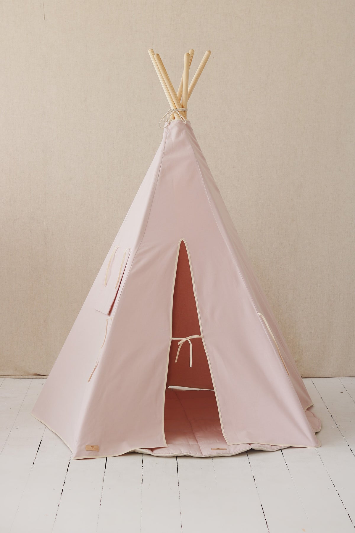 tiipii-teltta-pink