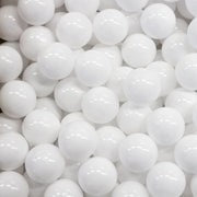 Valkoiset pallomeripallot